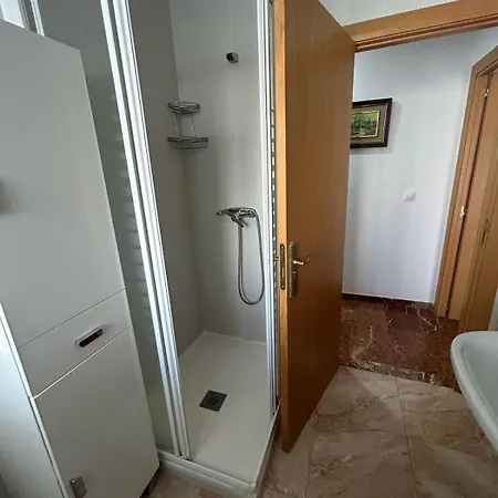 Benidorm Beach Apartment Μπένιντορμ