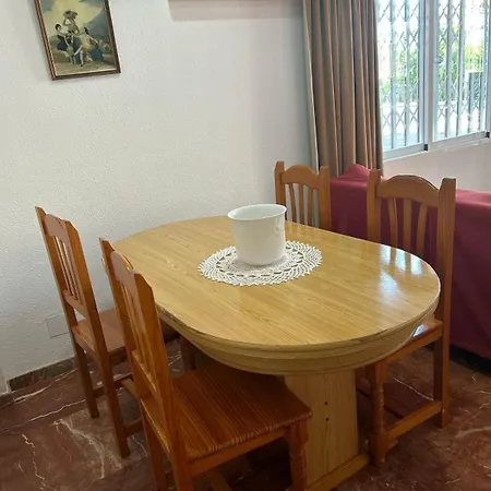 Benidorm Beach Apartment Бенидорм