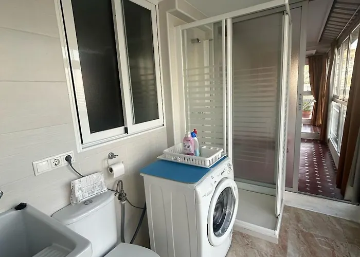 Benidorm Beach Apartment * 베니돔