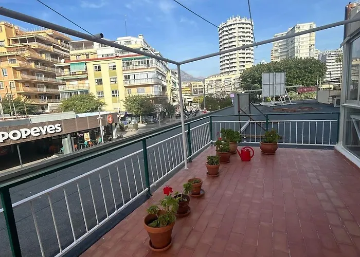 아파트 Benidorm Beach Apartment 베니돔
