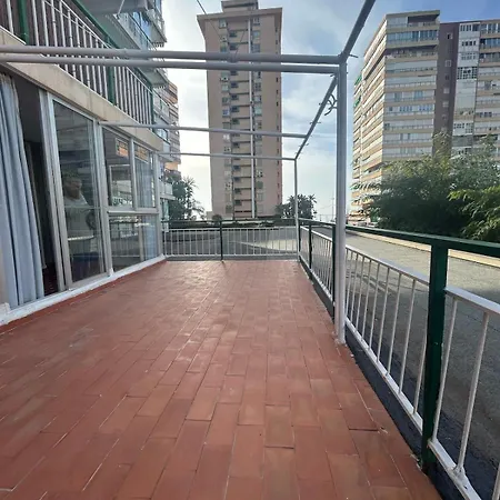 アパート Benidorm Beach Apartment